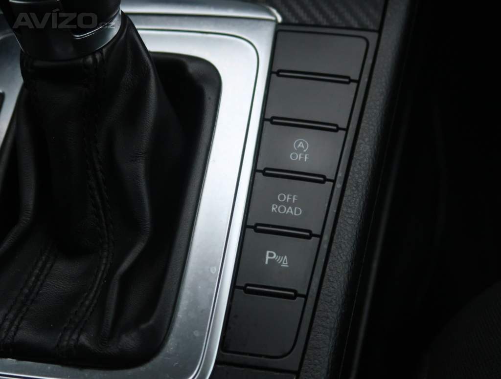 Foto inzerátu Volkswagen Passat 2.0 TDI