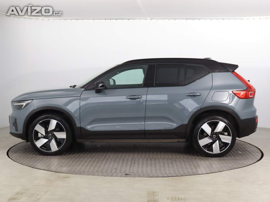 Foto inzerátu Volvo XC40 Recharge Twin Motor