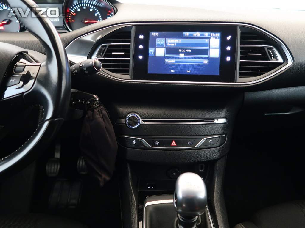 Foto inzerátu Peugeot 308 1.2 PureTech