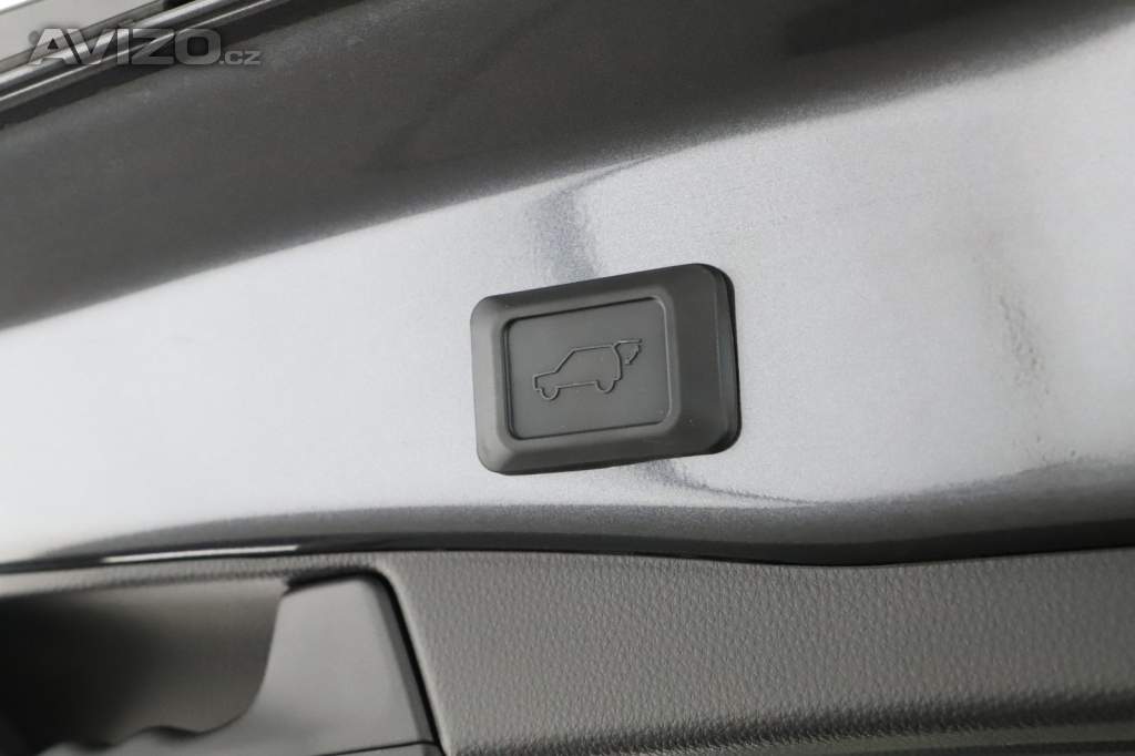 Foto inzerátu Toyota Rav4 2.5 Hybrid