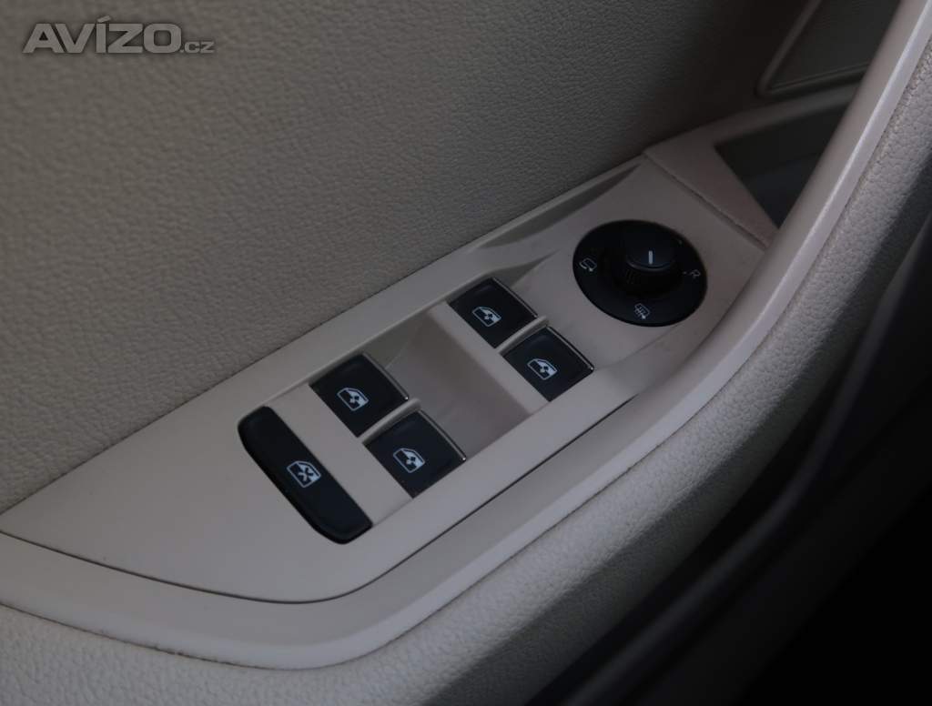 Foto inzerátu Škoda Superb 2.0 TDI