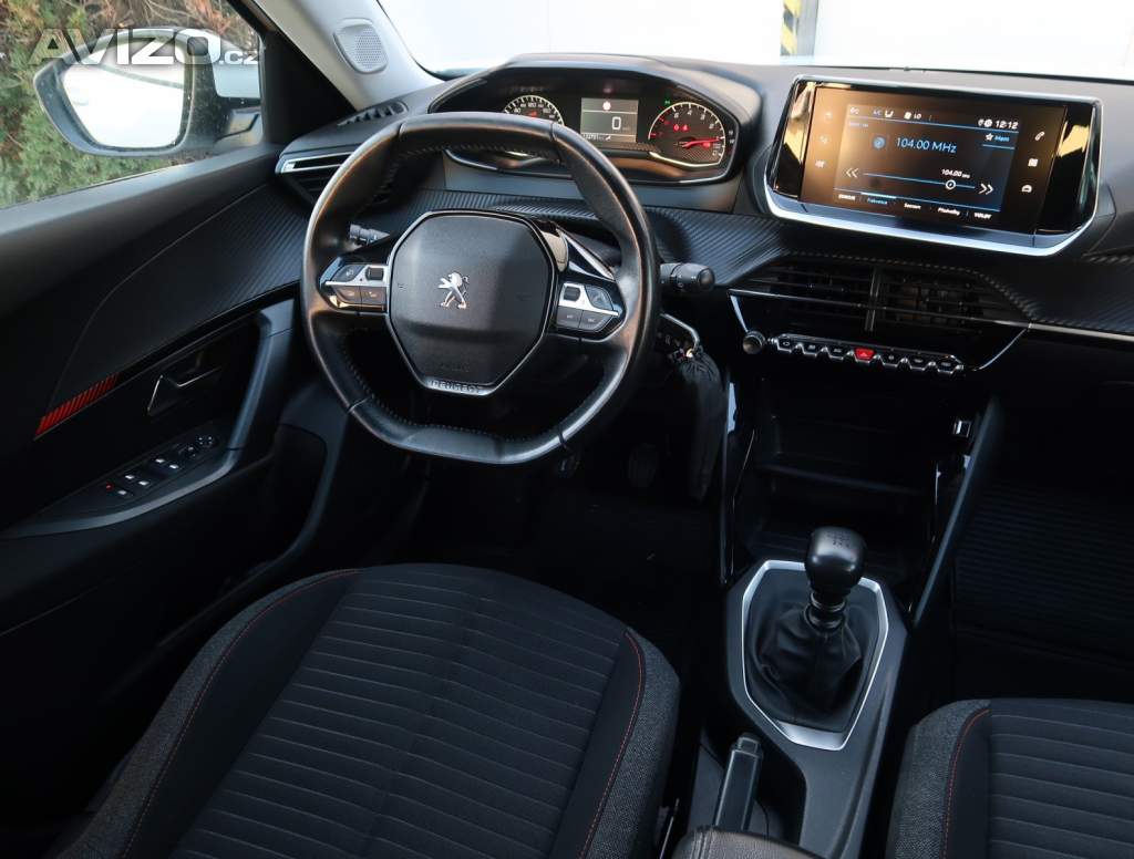 Foto inzerátu Peugeot 2008 1.2 PureTech