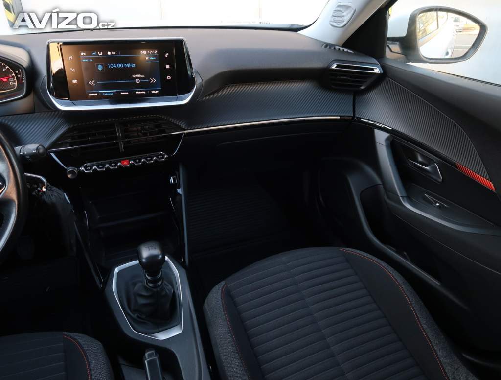 Foto inzerátu Peugeot 2008 1.2 PureTech