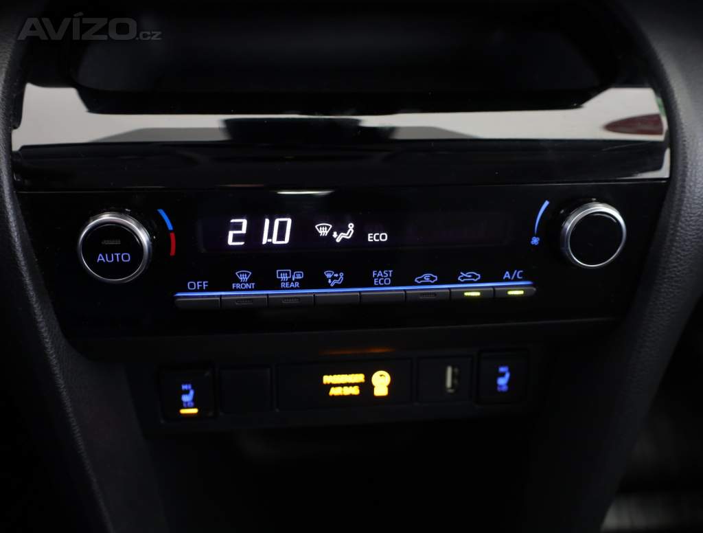 Foto inzerátu Toyota Yaris Cross 1.5 VVT-iE