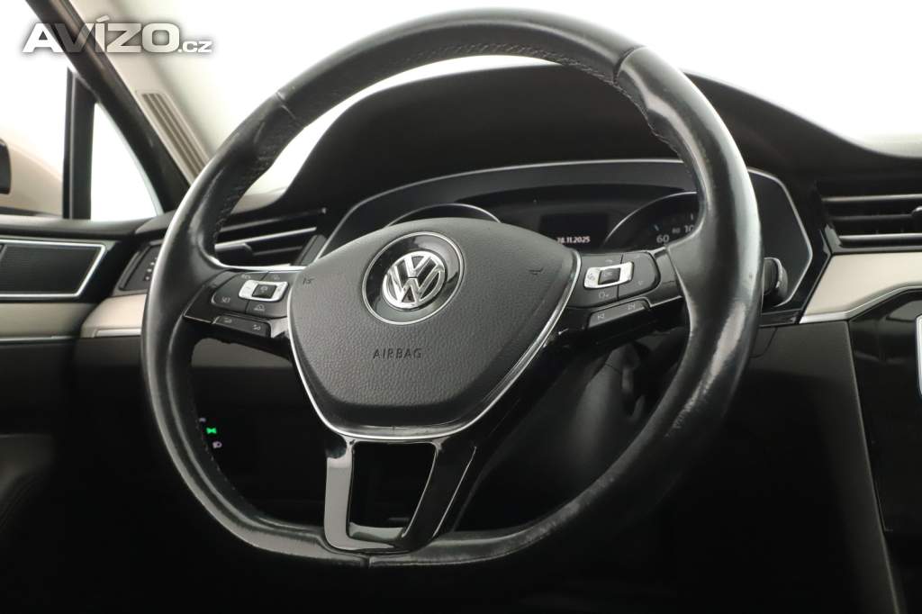 Foto inzerátu Volkswagen Passat 2.0 TDI