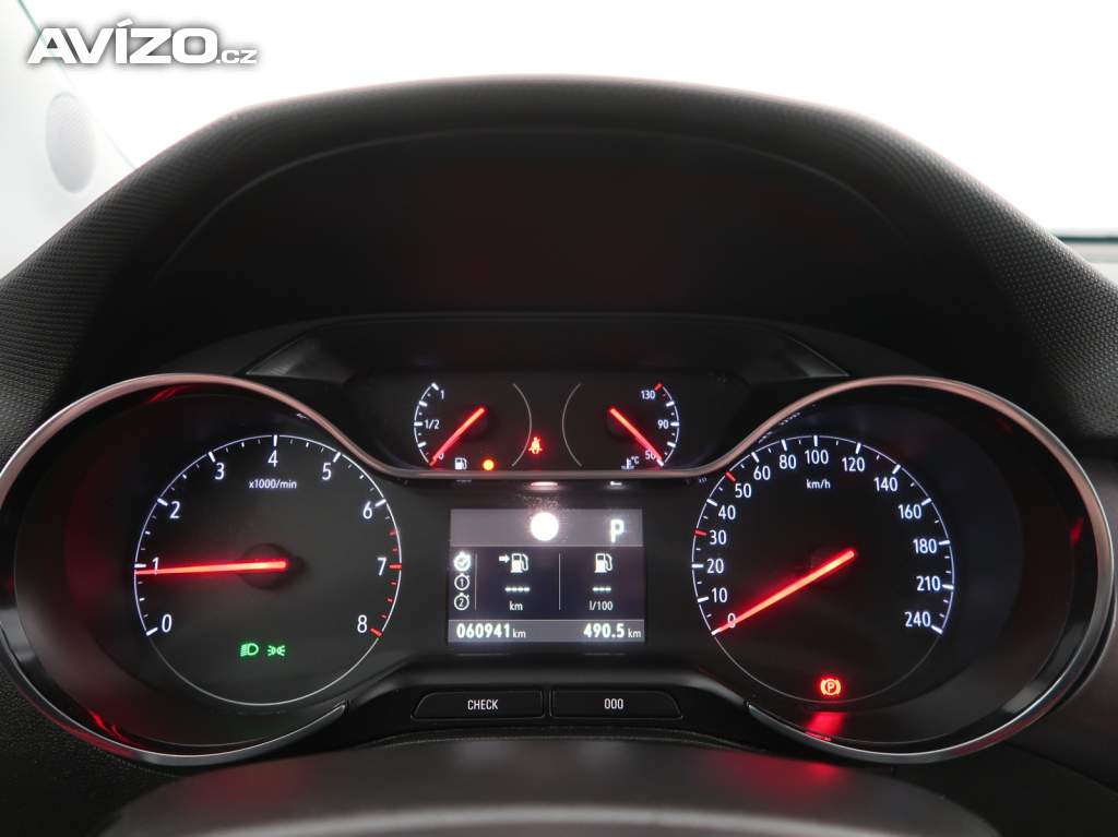 Foto inzerátu Opel Crossland 1.2 Turbo