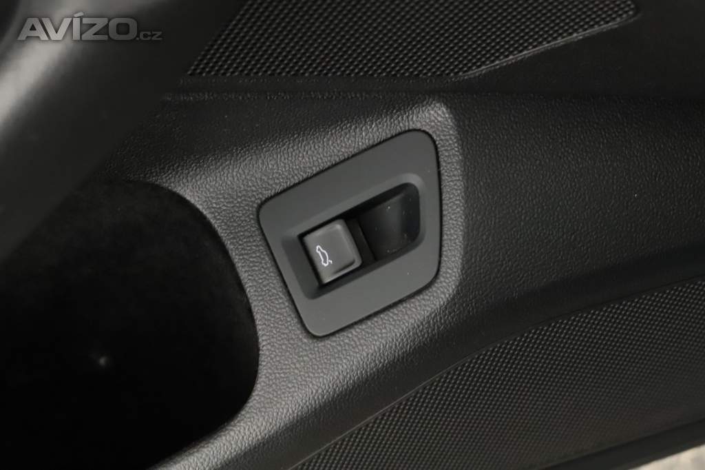 Foto inzerátu Volkswagen Passat 1.5 TSI