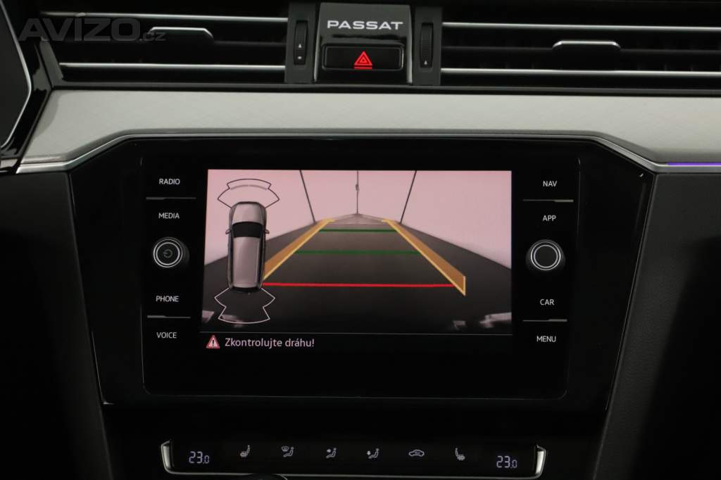 Foto inzerátu Volkswagen Passat 1.5 TSI