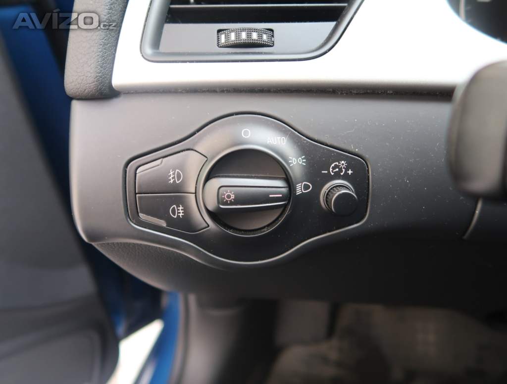 Foto inzerátu Audi A4 2.0 TDI