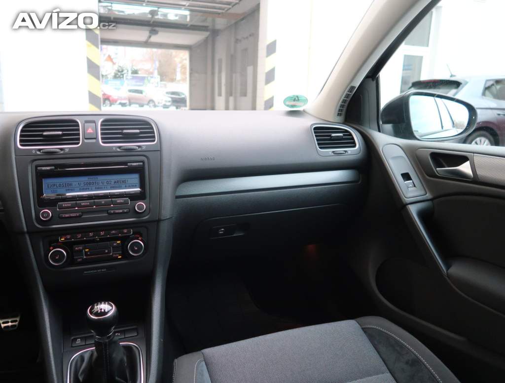 Foto inzerátu Volkswagen Golf 1.4 TSI