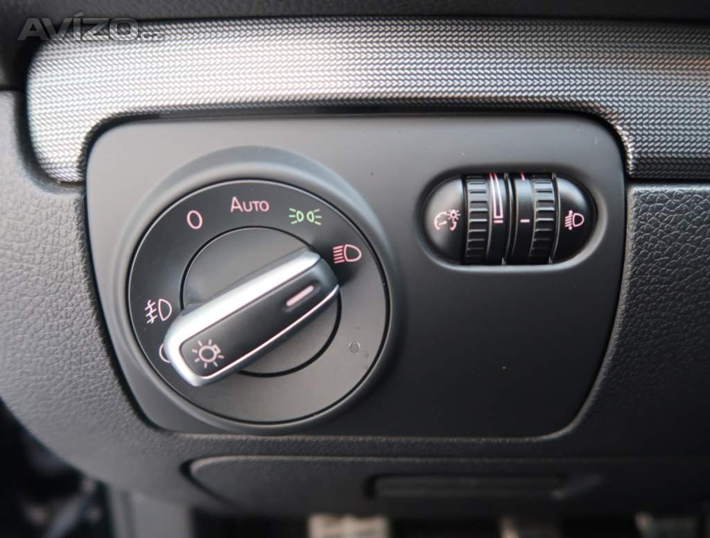 Foto inzerátu Volkswagen Golf 1.4 TSI