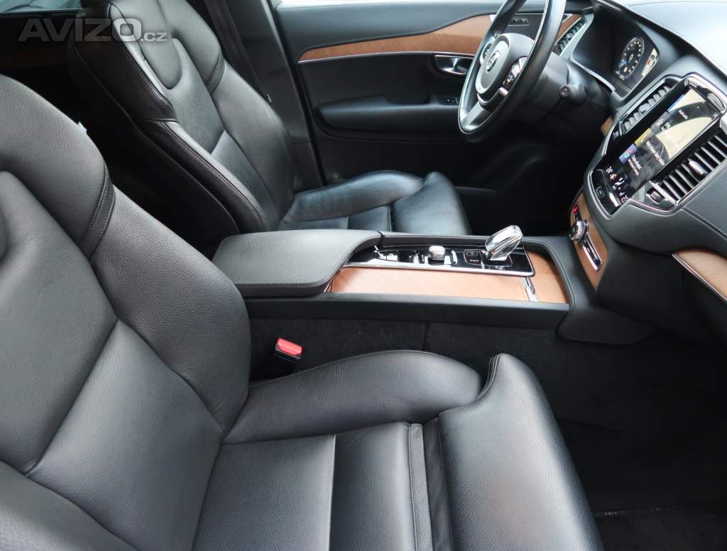 Foto inzerátu Volvo XC90 B5 AWD