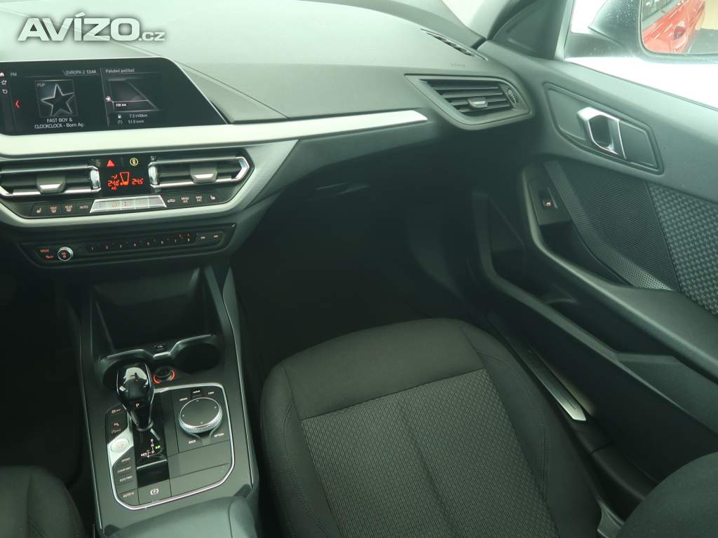 Foto inzerátu BMW Řada 1 118i