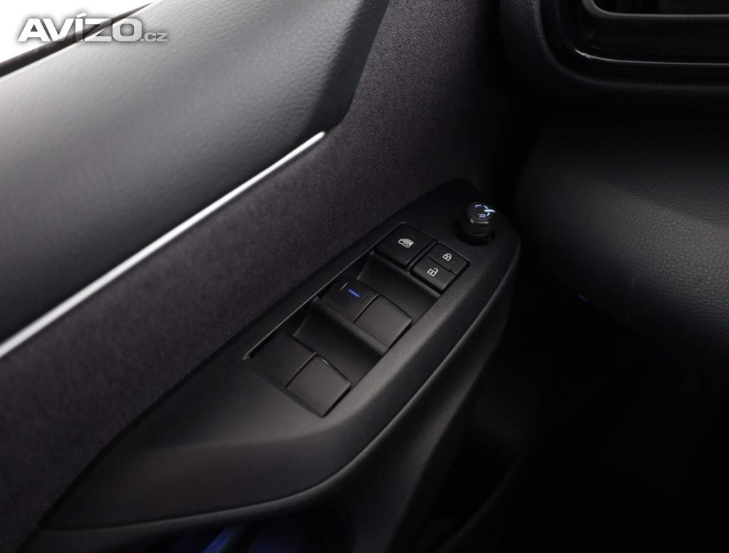 Foto inzerátu Toyota Yaris 1.5 VVT-i Hybrid