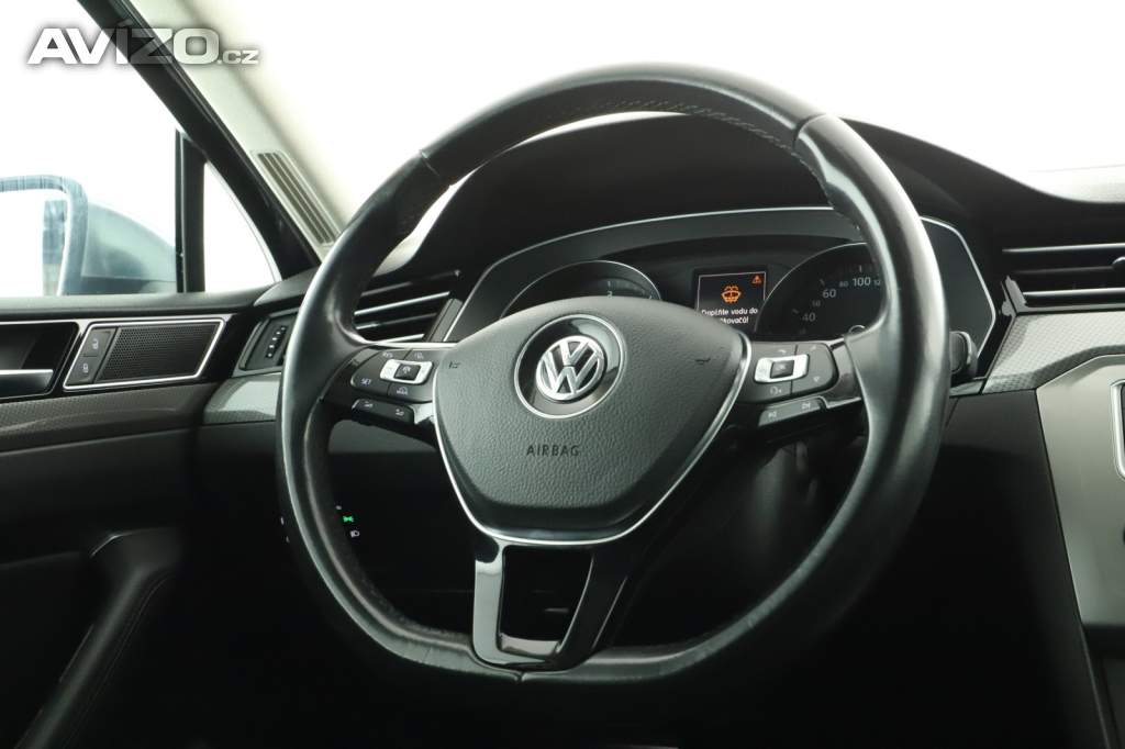 Foto inzerátu Volkswagen Passat 2.0 TDI
