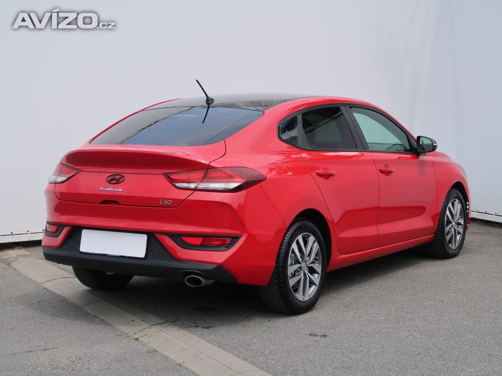 Foto inzerátu Hyundai i30 Fastback 1.0 T-GDI