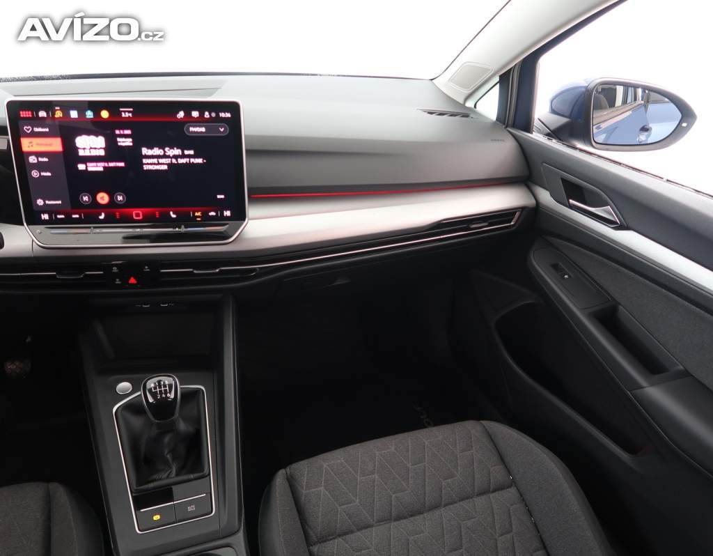 Foto inzerátu Volkswagen Golf 1.5 TSI