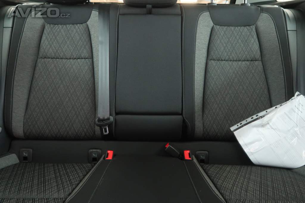 Foto inzerátu Škoda Karoq 1.5 TSI