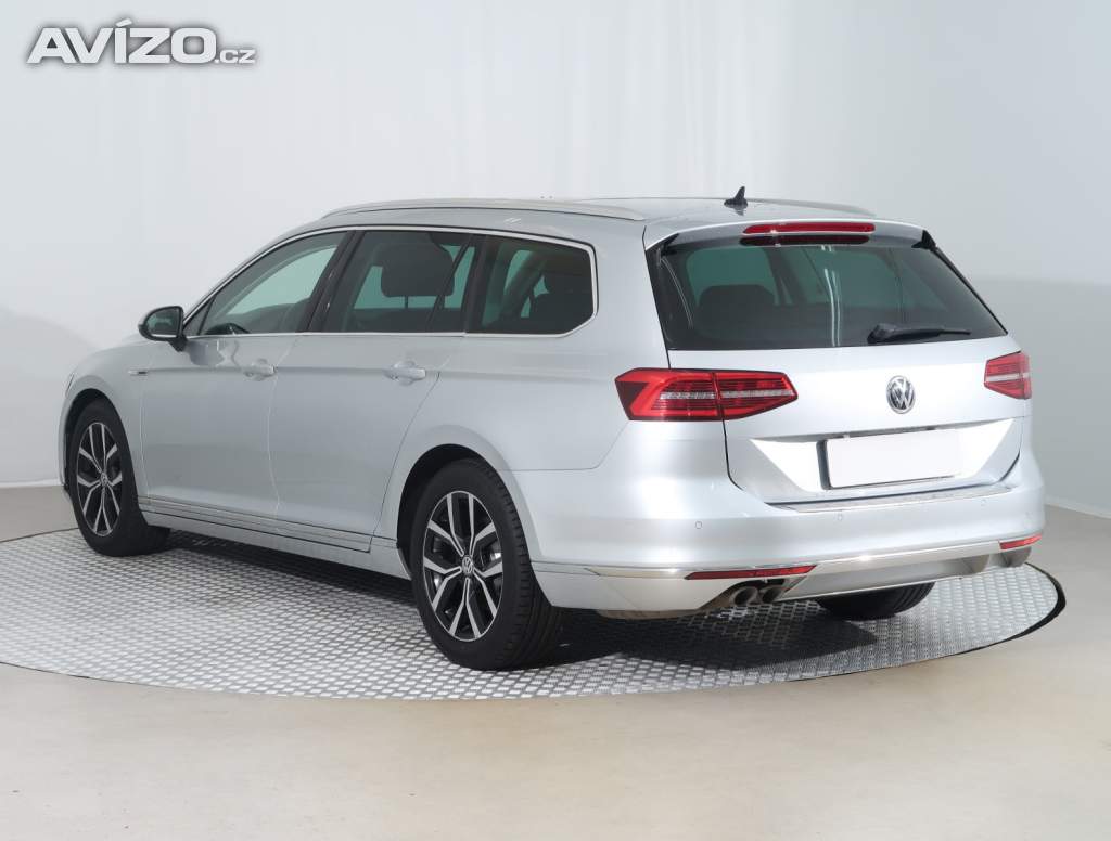 Foto inzerátu Volkswagen Passat 2.0 TDI
