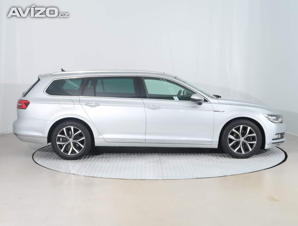 Foto inzerátu Volkswagen Passat 2.0 TDI