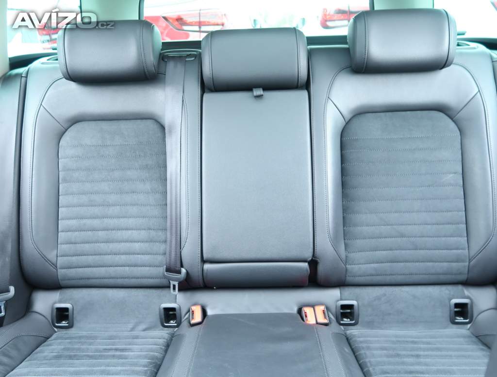 Foto inzerátu Volkswagen Passat 2.0 TDI