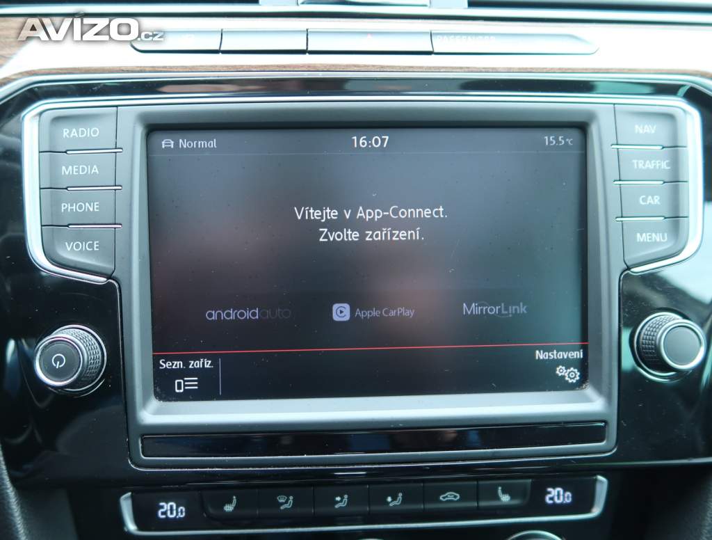 Foto inzerátu Volkswagen Passat 2.0 TDI