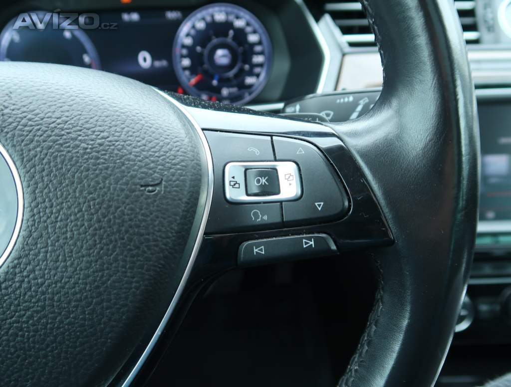 Foto inzerátu Volkswagen Passat 2.0 TDI