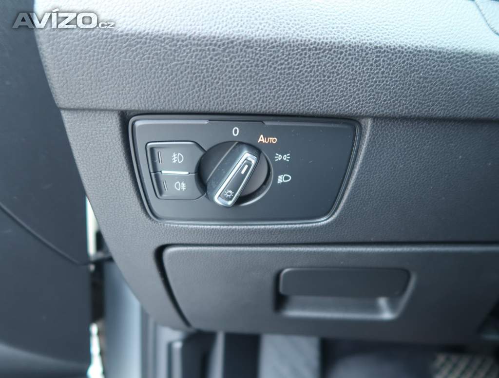 Foto inzerátu Volkswagen Passat 2.0 TDI