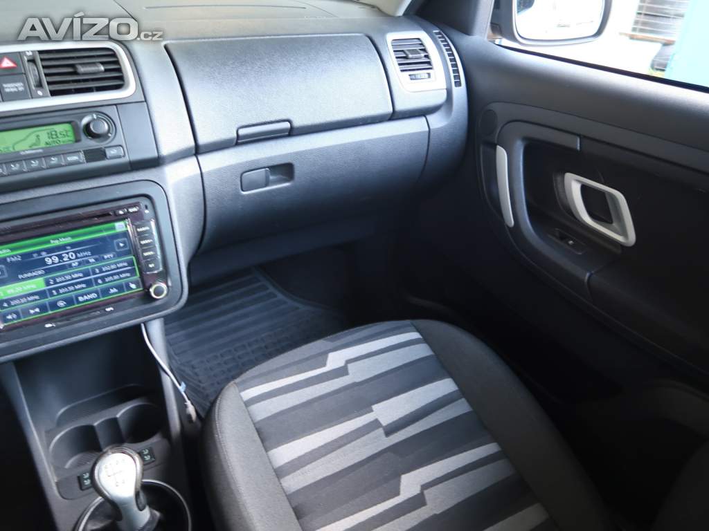 Foto inzerátu Škoda Roomster 1.6 16V