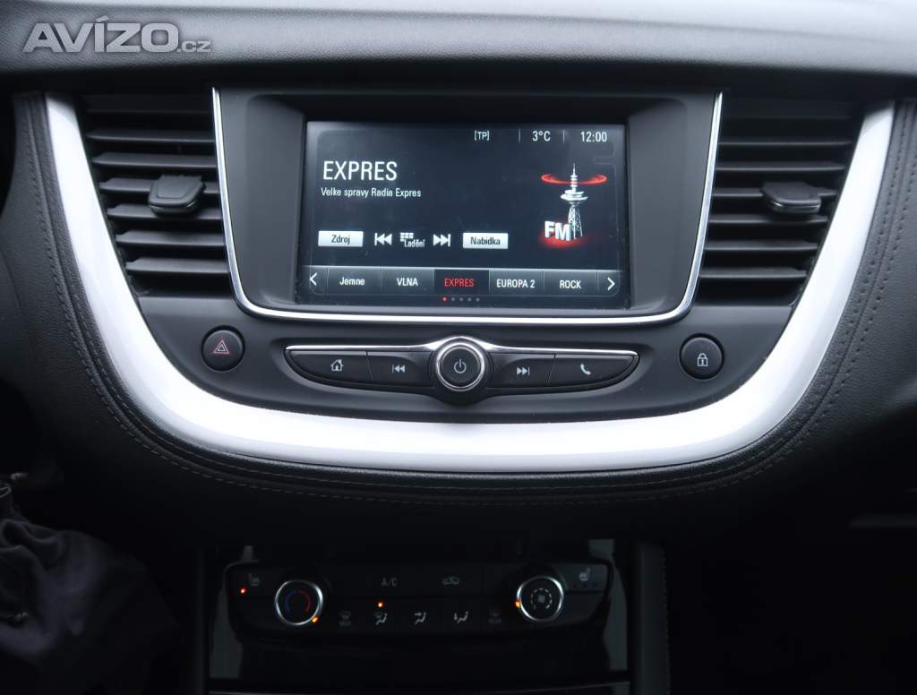 Foto inzerátu Opel Grandland 1.2 Turbo