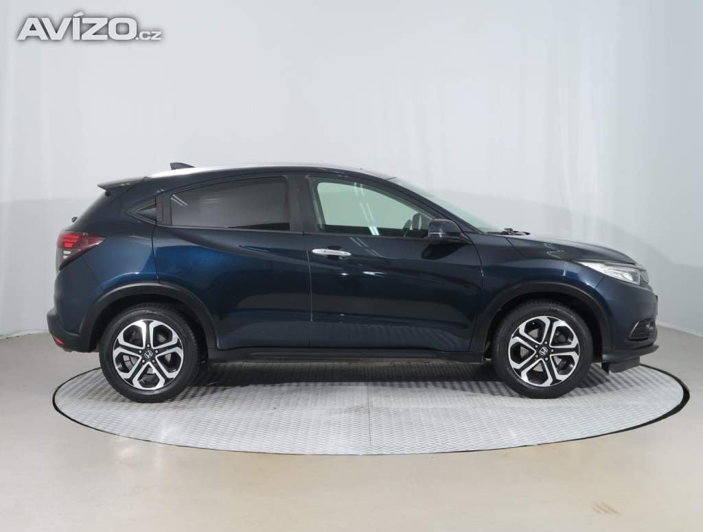 Foto inzerátu Honda HR-V 1.5 i-VTEC