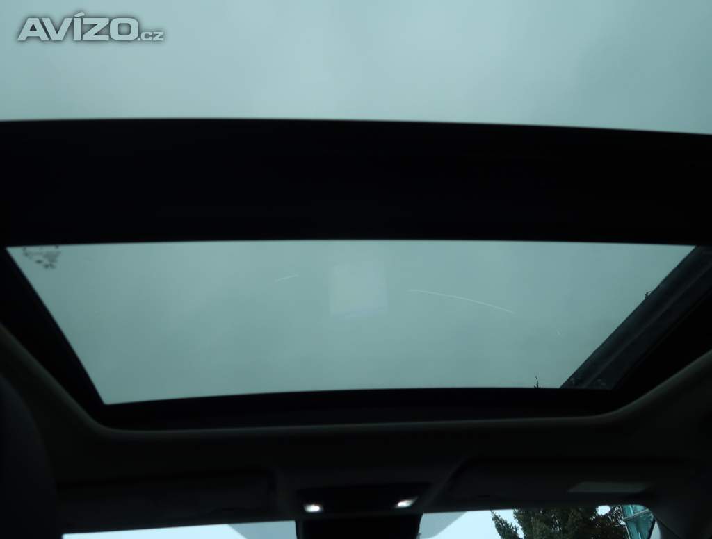 Foto inzerátu Honda HR-V 1.5 i-VTEC