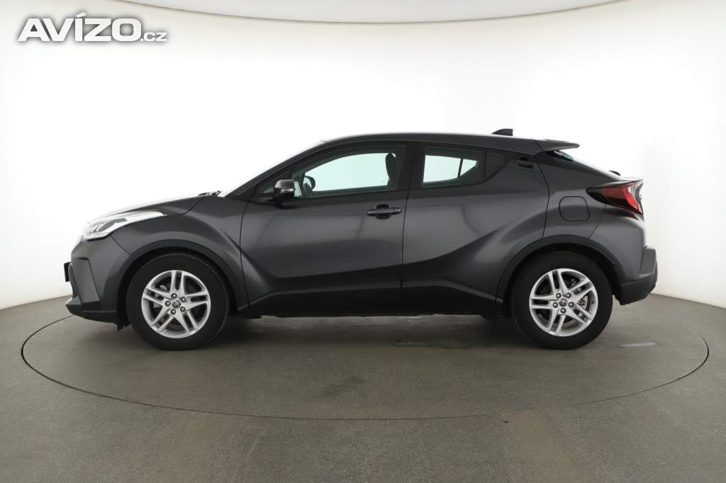 Foto inzerátu Toyota C-HR 1.8 Hybrid