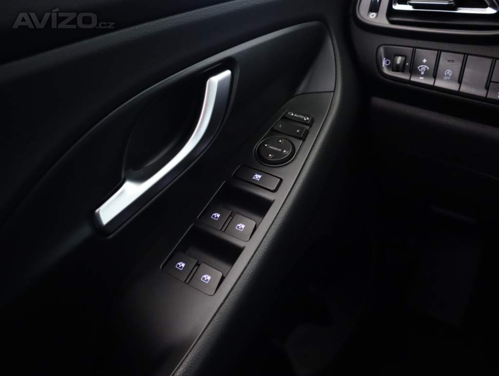 Foto inzerátu Hyundai i30 1.5 T-GDI MHEV