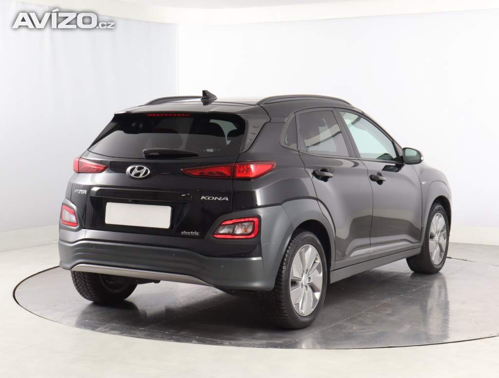 Foto inzerátu Hyundai Kona Electric 64 kWh