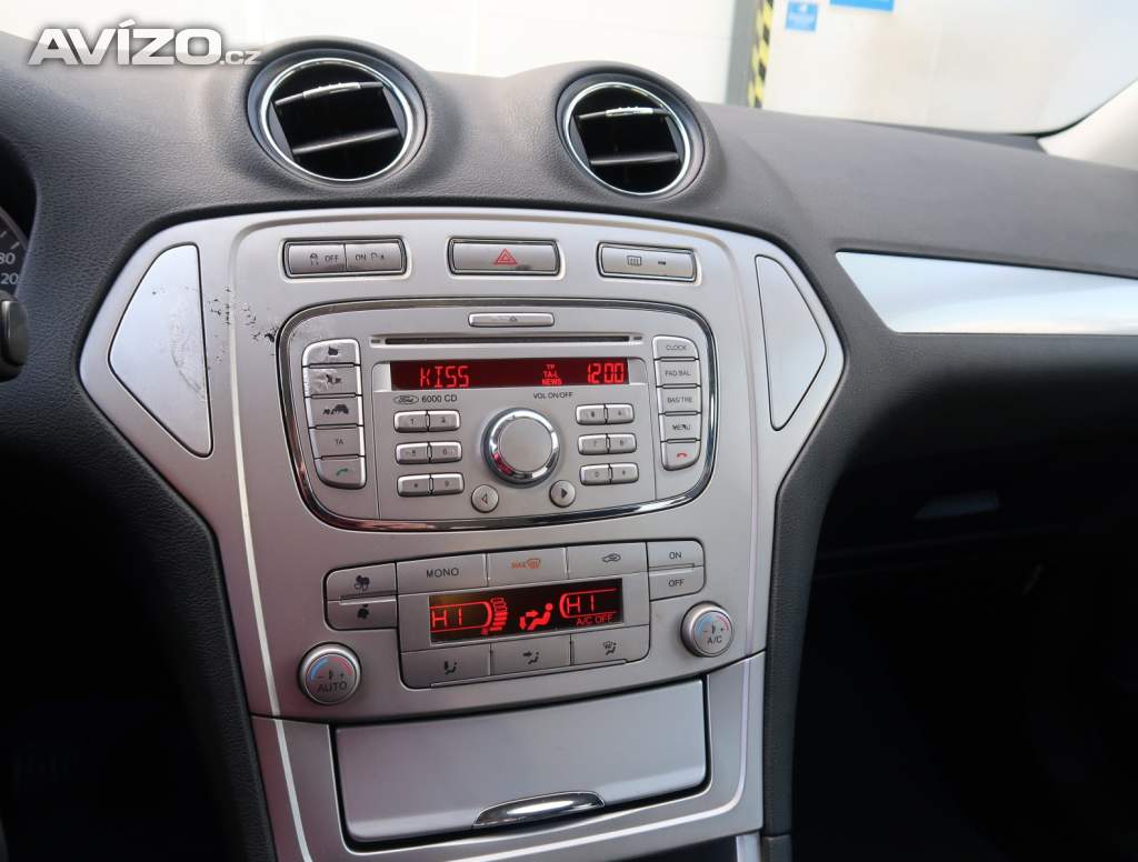 Foto inzerátu Ford Mondeo 1.8 TDCi