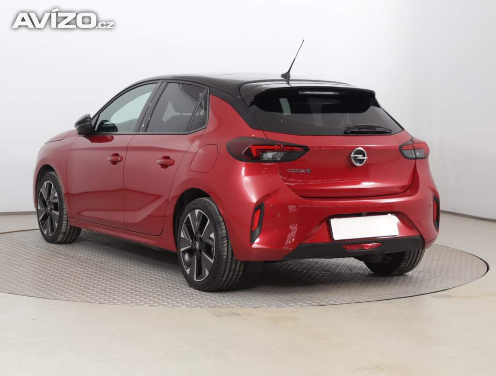 Foto inzerátu Opel Corsa-e 50 kWh