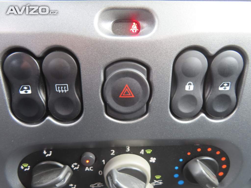 Foto inzerátu Dacia Duster 1.6 16V