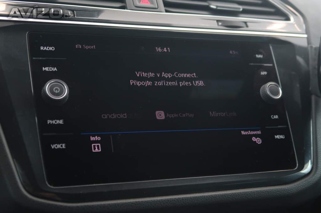 Foto inzerátu Volkswagen Tiguan 2.0 BiTDI