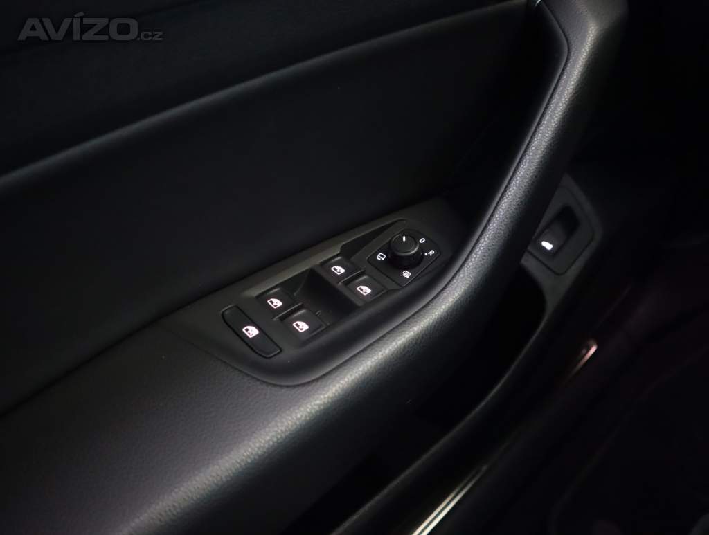 Foto inzerátu Volkswagen Arteon 2.0 TDI