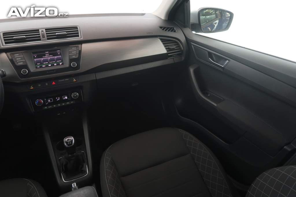 Foto inzerátu Škoda Fabia 1.0 TSI