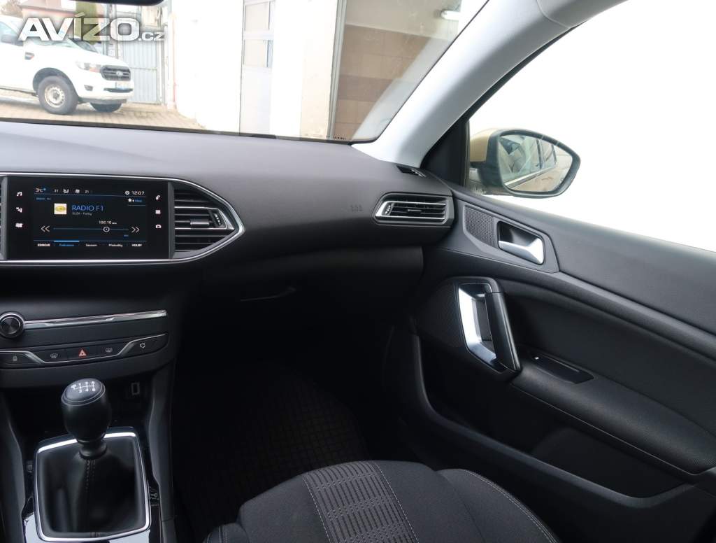 Foto inzerátu Peugeot 308 1.2 PureTech