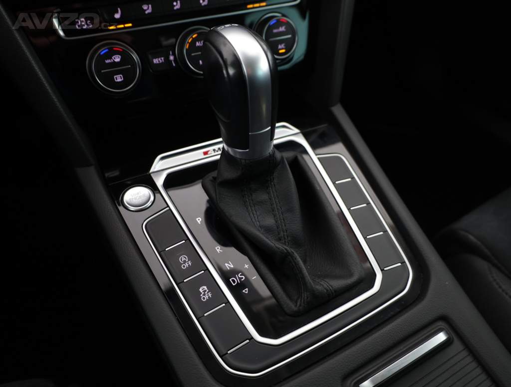 Foto inzerátu Volkswagen Passat 2.0 TDI