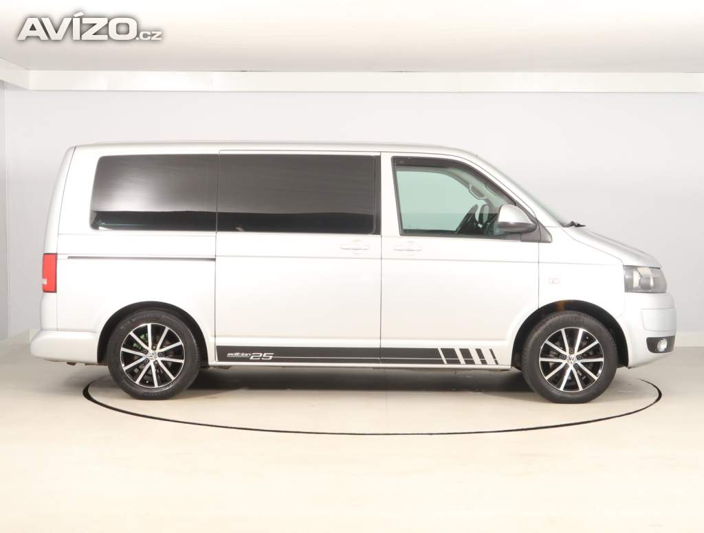 Foto inzerátu Volkswagen Multivan 2.0 TDI