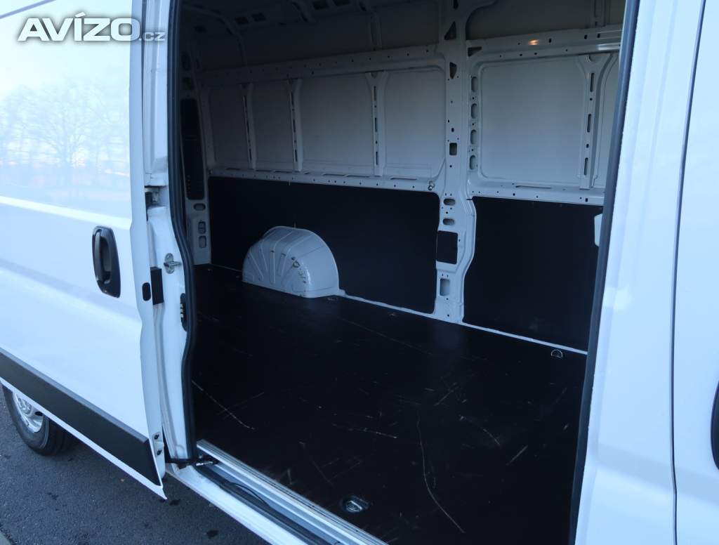 Foto inzerátu Citroën Jumper 2.2 BlueHDi