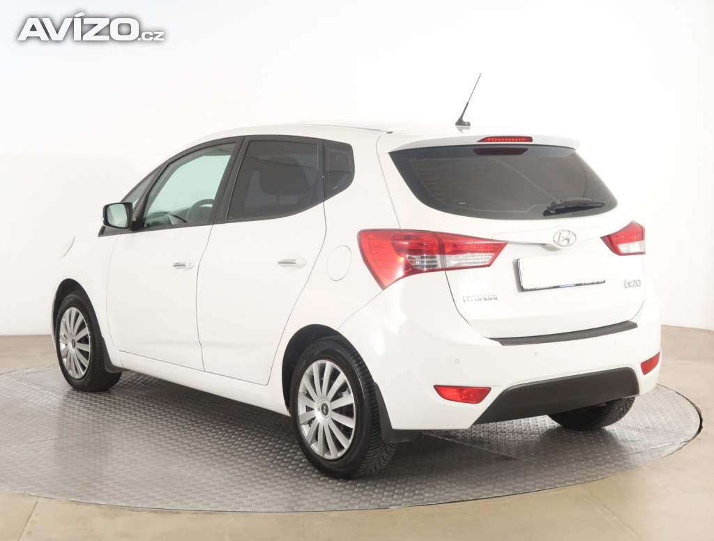 Foto inzerátu Hyundai ix20 1.6 CVVT
