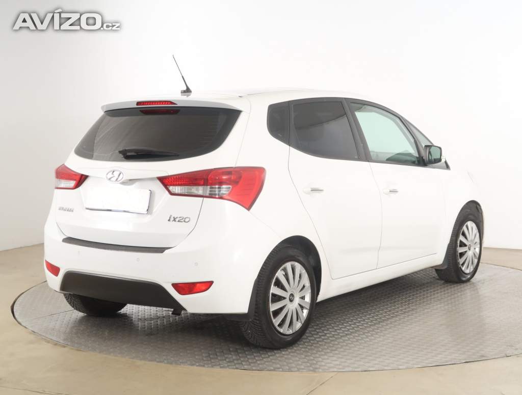 Foto inzerátu Hyundai ix20 1.6 CVVT