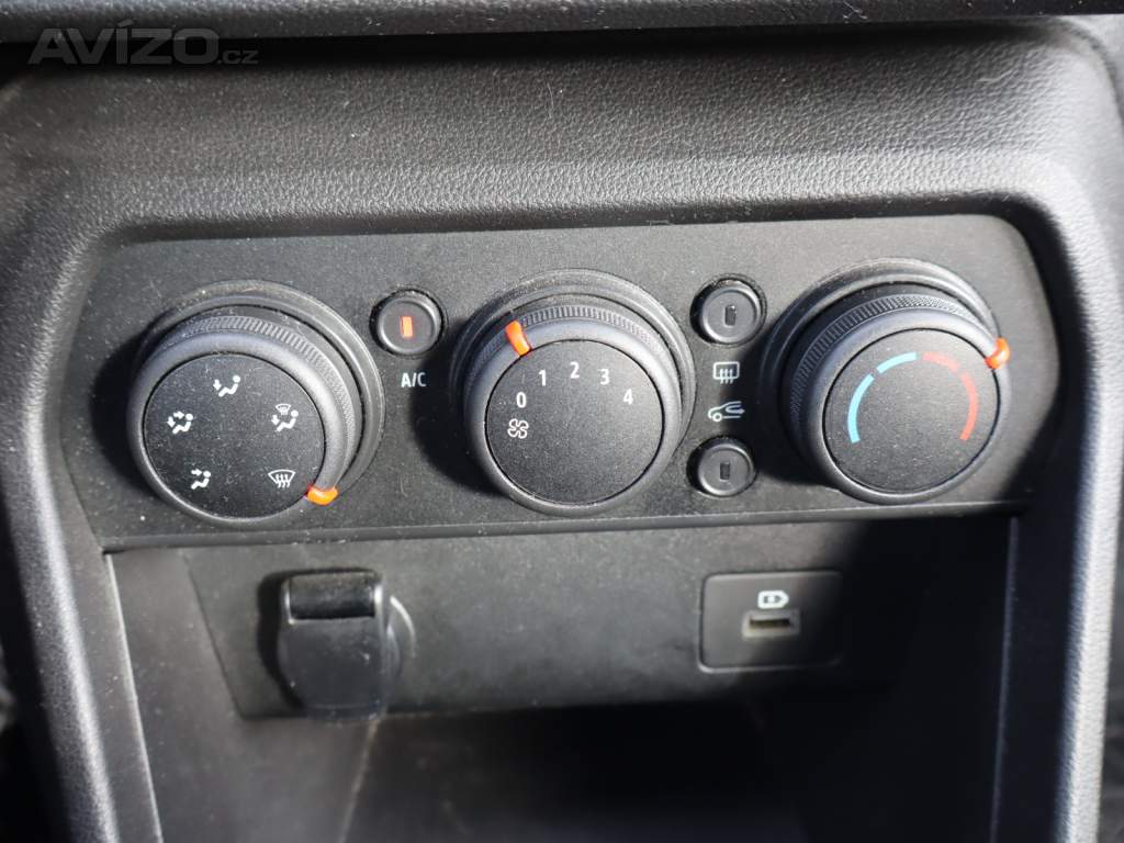 Foto inzerátu Dacia Sandero 1.0 SCe