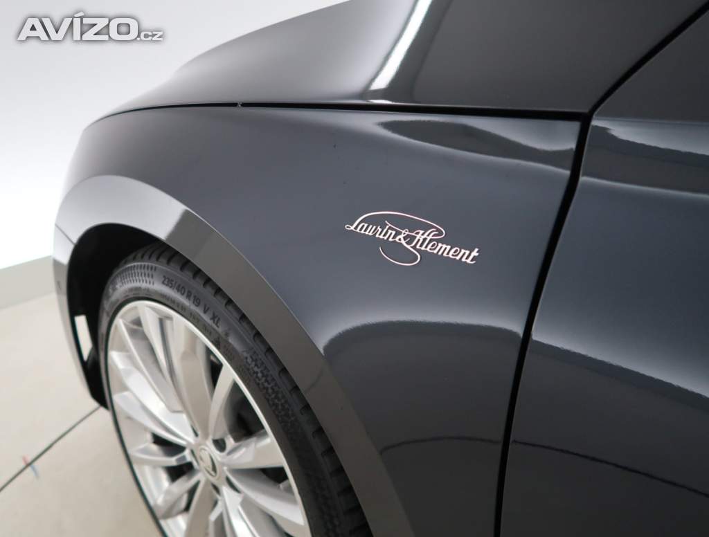 Foto inzerátu Škoda Superb 2.0 TDI