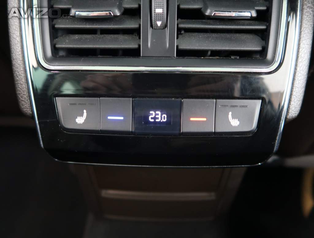 Foto inzerátu Škoda Superb 2.0 TDI